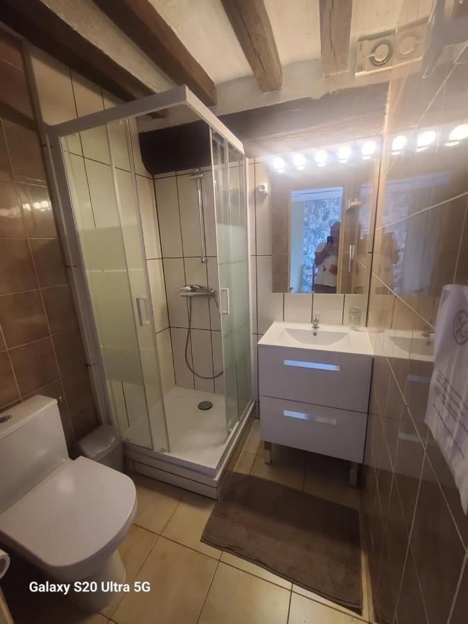 Les Chambrees Du Bac Hotel Charly-sur-Marne Exterior photo